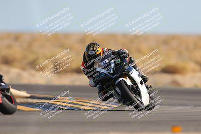 media/Dec-14-2023-Racers Edge (Thu) [[2b7ed58cb2]]/B Group/Session 4 (Turn 16)/